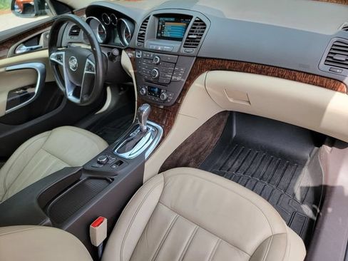 Used 2013 Buick Regal Premium FWD image 25