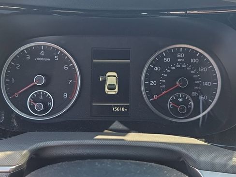 Used 2023 Kia K5 GT-Line FWD image 9