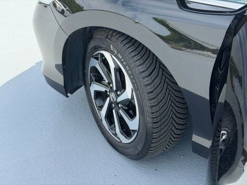 Certified 2017 Honda Accord EX-L image 28