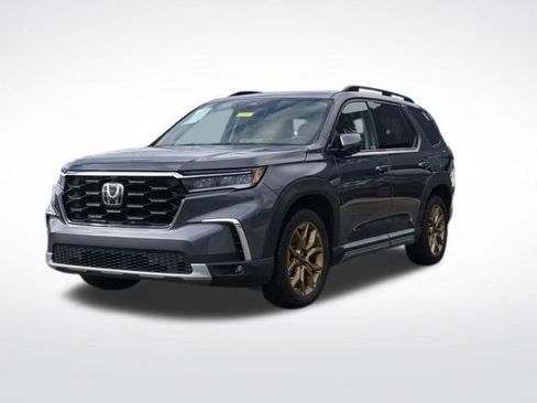 Used 2023 Honda Pilot Elite image 14