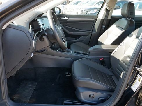 Certified 2024 Volkswagen Jetta SE image 13