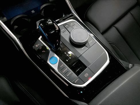 Used 2023 BMW i4 eDrive35 w/ Premium Package image 36