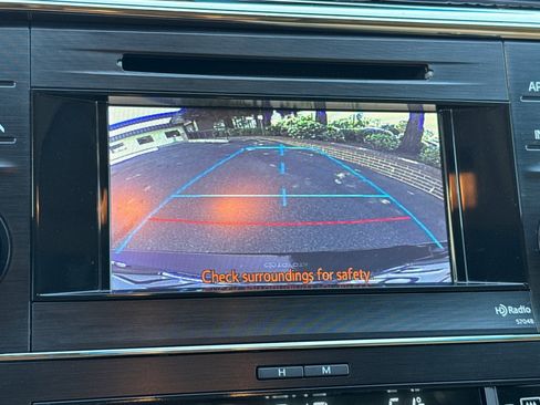 Used 2014 Toyota Avalon XLE Touring FWD image 15