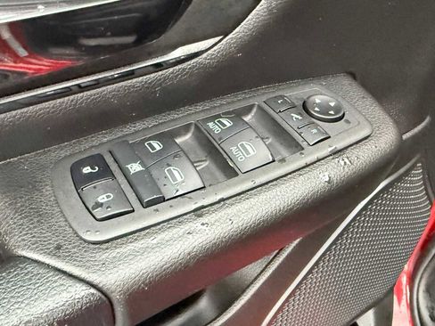 Used 2022 RAM 1500 Big Horn w/ Built-to-serve Edition image 14