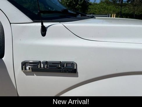 Used 2019 Ford F150 XLT w/ Equipment Group 302A Luxury AWD/4WD image 7
