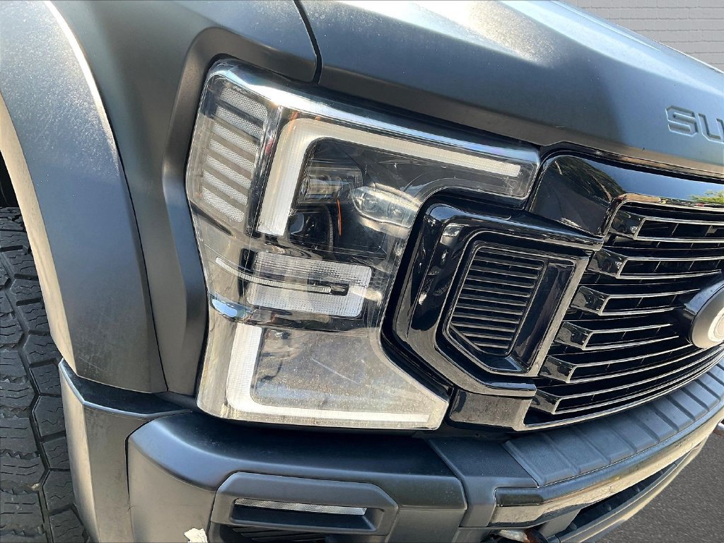 Used 2022 Ford F450 Platinum w/ FX4 Off-Road Package AWD/4WD image 23