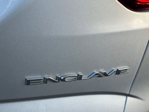 Used 2019 Buick Enclave Essence FWD image 21