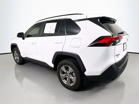 Used 2024 Toyota RAV4 XLE w/ Convenience Package image 8