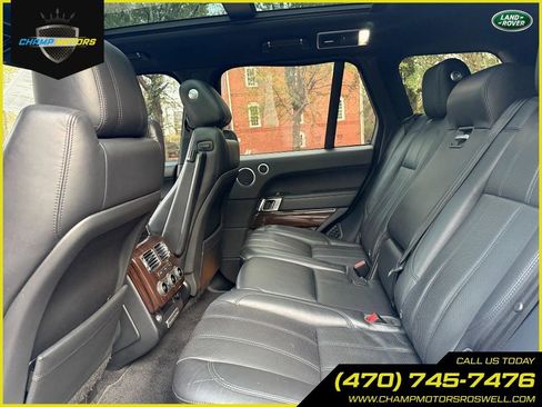 Used 2016 Land Rover Range Rover HSE image 15