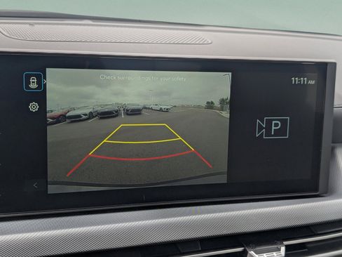 Used 2025 Hyundai Sonata SE FWD image 28