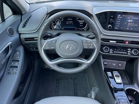 Used 2021 Hyundai Sonata SEL w/ Convenience Package image 14