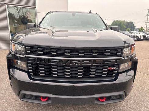 Used 2022 Chevrolet Silverado 1500 Custom Trail Boss AWD/4WD image 3