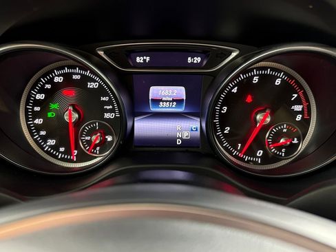 Used 2018 Mercedes-Benz GLA 250 image 14