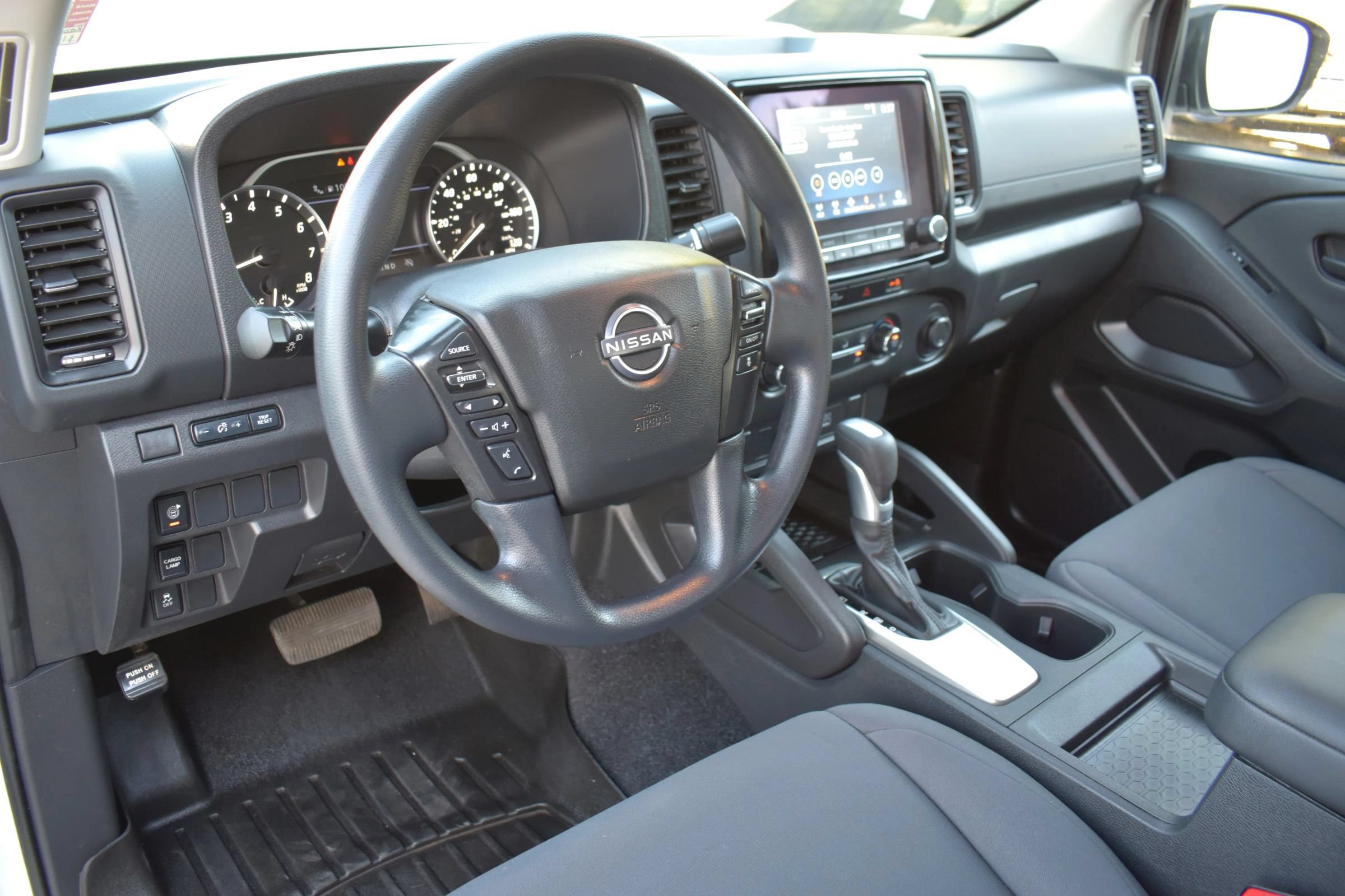 Used 2024 Nissan Frontier S w/ Technology Package RWD image 3
