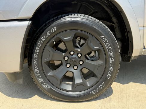 Used 2026 RAM 1500 Big Horn AWD/4WD image 11