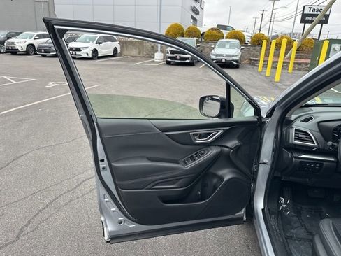 Used 2021 Subaru Forester Premium image 31