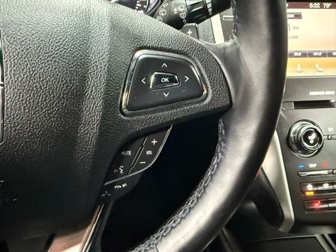 Used 2018 Lincoln MKC Select w/ Select Plus Package FWD image 14
