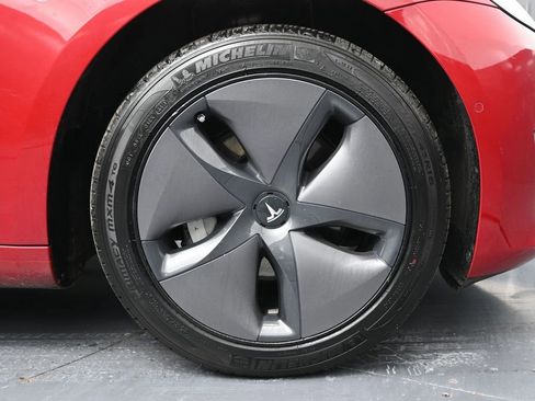 Used 2018 Tesla Model 3 Long Range image 13