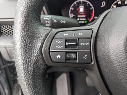 Used 2025 Honda CR-V EX image 33