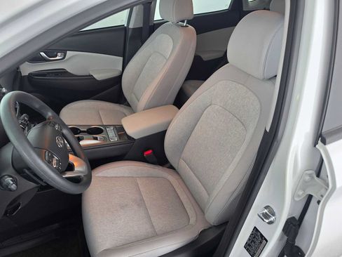 Used 2023 Hyundai Kona SE w/ Cargo Package FWD image 21