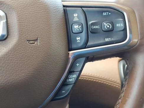 Used 2019 RAM 1500 Limited RWD image 19