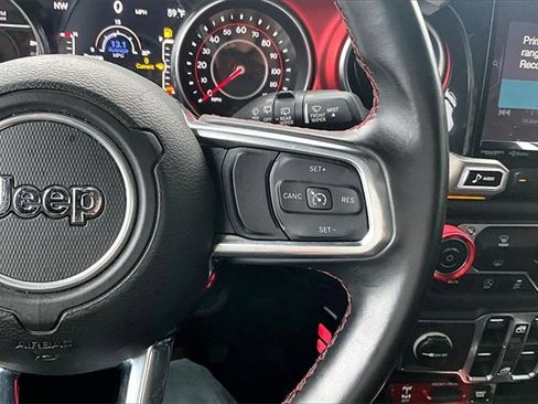 Used 2018 Jeep Wrangler Unlimited Rubicon image 11