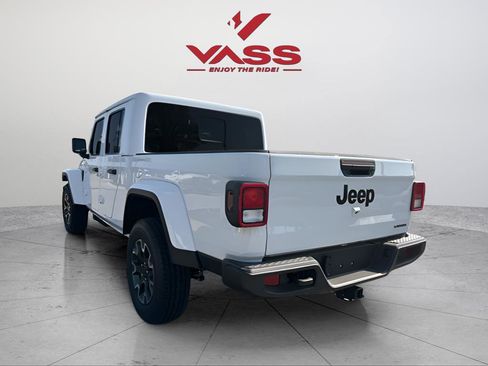 New 2026 Jeep Gladiator Sport AWD/4WD image 3