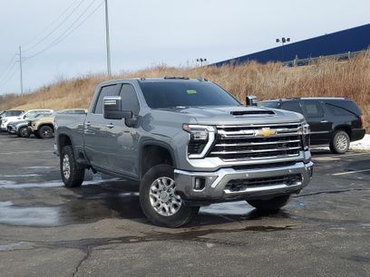 Used 2025 Chevrolet Silverado 2500 LTZ w/ LTZ Plus Package