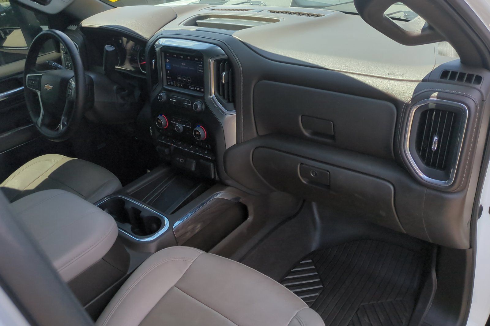 Used 2023 Chevrolet Silverado 2500 LTZ AWD/4WD image 18