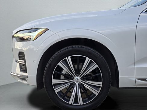 Used 2022 Volvo XC60 B5 Inscription w/ Advanced Package AWD/4WD image 29