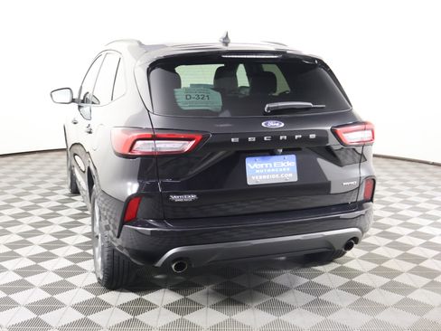 Used 2024 Ford Escape ST-Line image 7