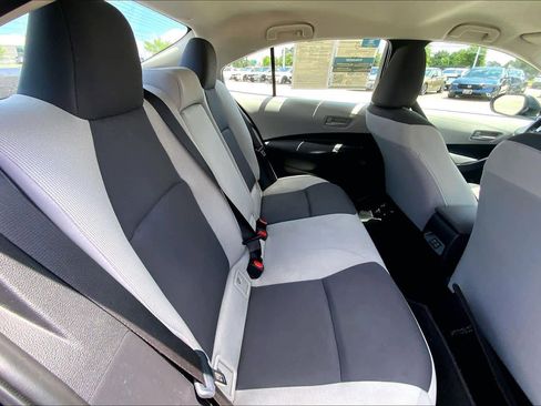Used 2024 Toyota Corolla LE FWD image 25