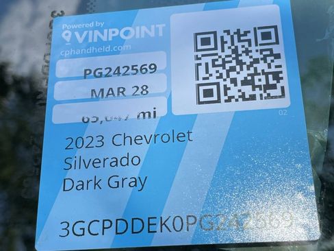 Used 2023 Chevrolet Silverado 1500 LT image 3