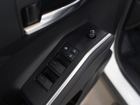 Used 2022 Toyota Highlander XSE image 21