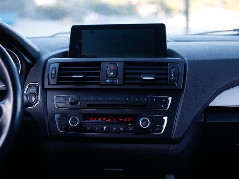 Used 2015 BMW M235i Coupe image 41