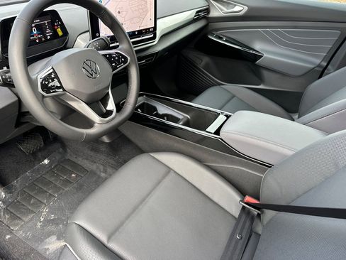 New 2025 Volkswagen ID.4 Pro S AWD/4WD image 9