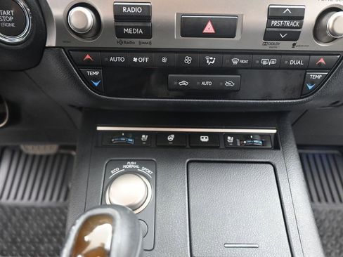 Used 2014 Lexus ES 350 image 13