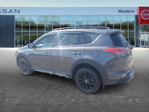 Used 2018 Toyota RAV4 Adventure AWD/4WD image 6
