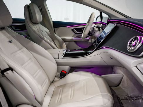 Certified 2023 Mercedes-Benz EQE AMG 4MATIC Sedan image 16