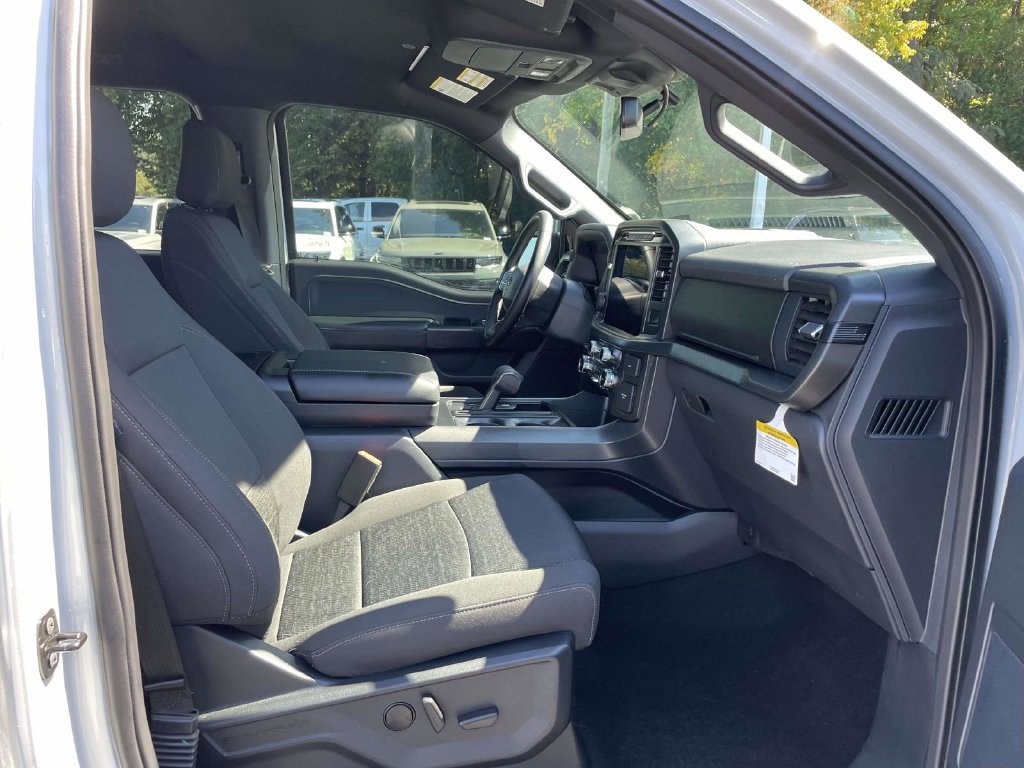 Used 2024 Ford F150 XLT w/ Equipment Group 302A MID AWD/4WD image 15