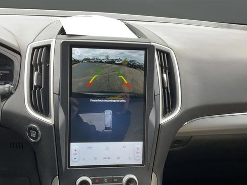 Used 2022 Ford Edge SEL AWD/4WD image 28