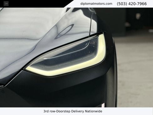 Used 2019 Tesla Model X Long Range image 12