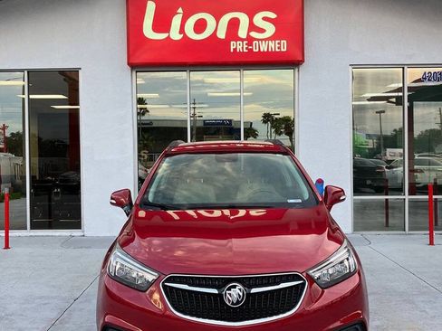 Used 2017 Buick Encore Preferred FWD image 1