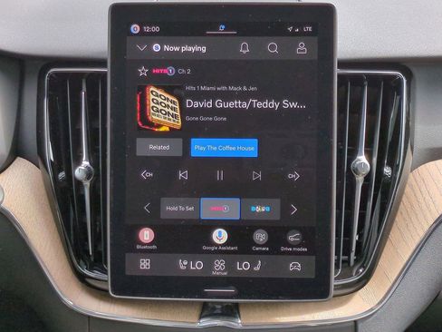 New 2026 Volvo XC60 B5 Core w/ Climate Package image 16