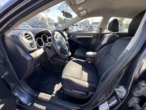 Used 2009 Toyota Matrix Base 4dr Wagon 4A image 39