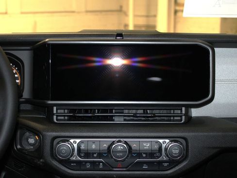 New 2026 Jeep Gladiator Sport image 13