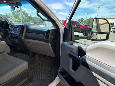 Used 2017 Ford F350 XL w/ Power Equipment Group AWD/4WD image 27