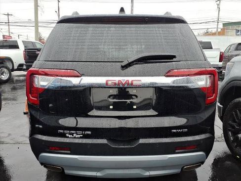 Certified 2023 GMC Acadia SLT image 6