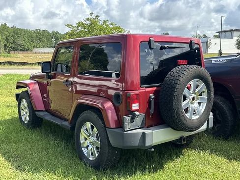 Used 2012 Jeep Wrangler Sahara w/ Connectivity Group AWD/4WD image 6