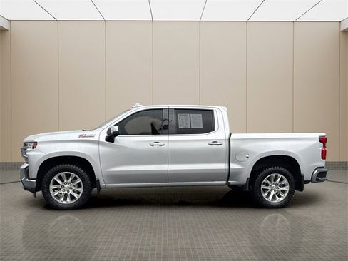 Used 2022 Chevrolet Silverado 1500 LTZ image 2